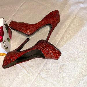 Jessica Simpson 4 1/2” Heels